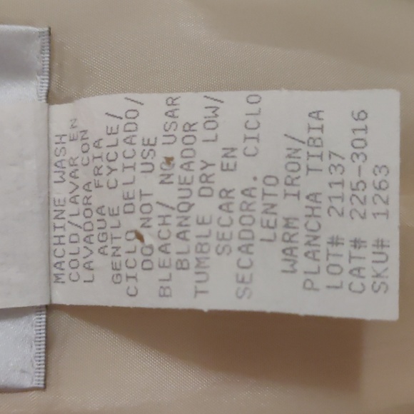 Danny & Nicole Light Yellow 2 Piece Suit Size 12P - Picture 10 of 10